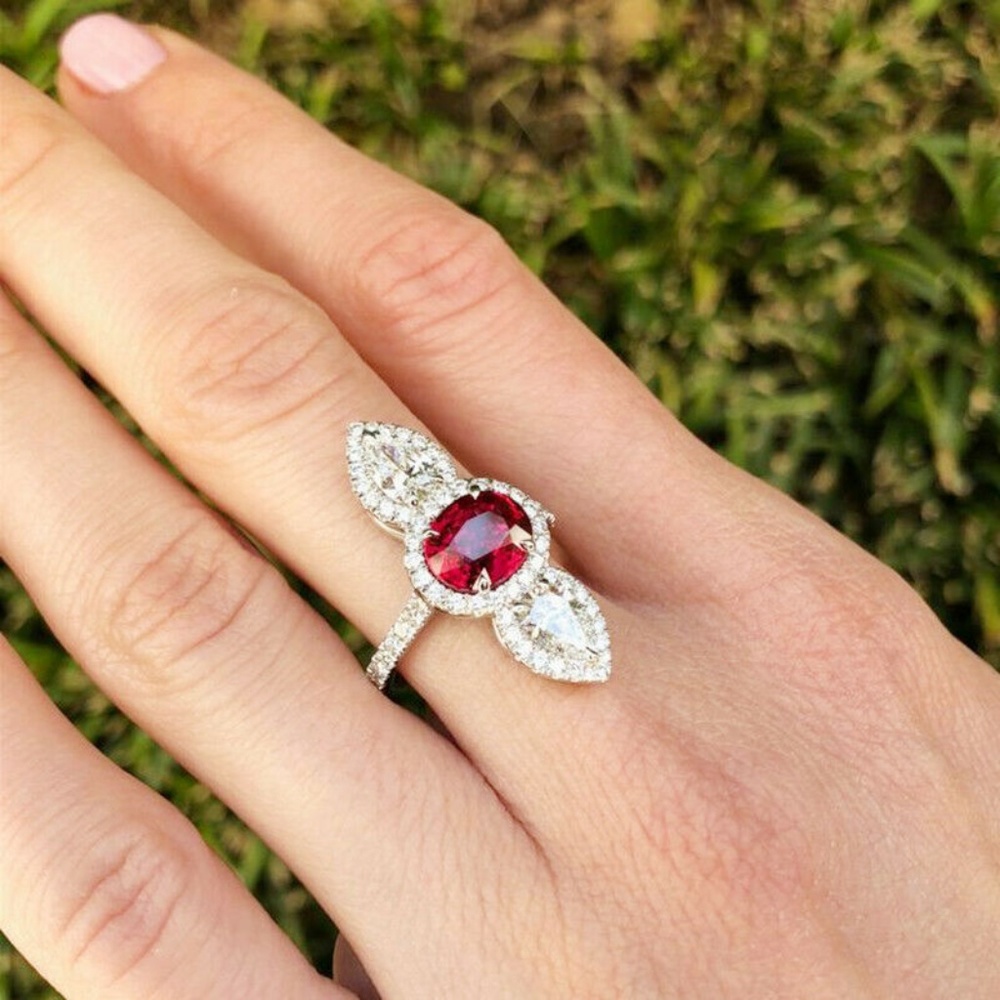 925 Silver Oval Cut Garnet Ring New - Picture 2 of 7